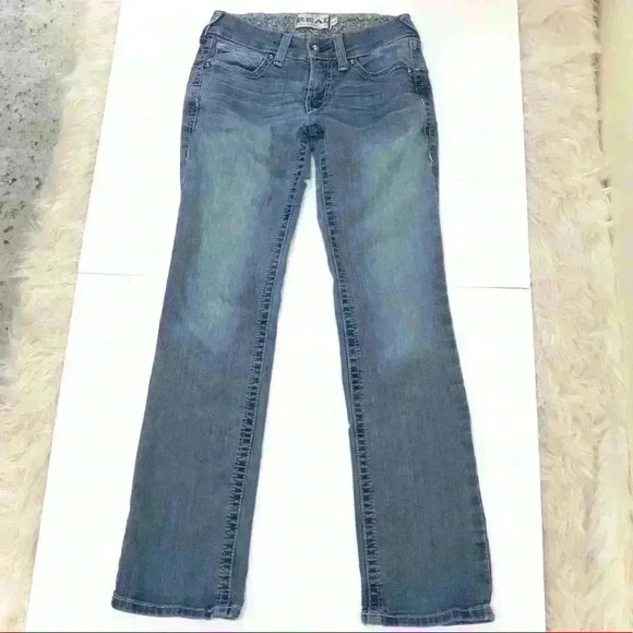 Ariat REAL Denim Light Wash Cotton Blue 5-Pocket Jeans - Picture 2 of 13